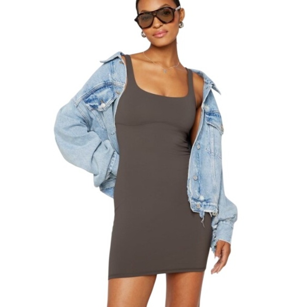 Fabletics PureLuxe Mini Dress Taupe‎ Slate Medium Built-in Bra Bodycon